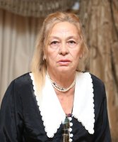 Musiqili Teatrın 80 yaşlı əməkdaşı mükafatlandırıldı
