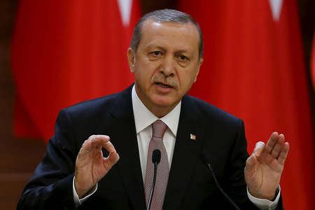 Türkiyə prezidenti: “Terror qruplaşmaları NATO üzvüdür?”