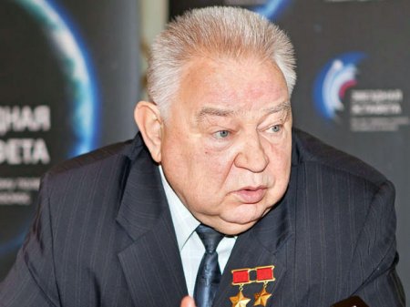 Kosmonavt Georgiy Qreçko ölüb