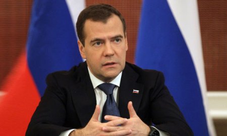 Medvedev: “Tramp heç bir sözünü tutmadı”