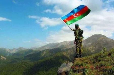 Aprel döyüşlərinə görə 450 erməni hərbçi ordudan qovulub