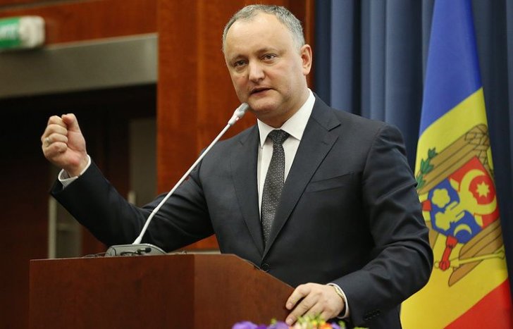 Moldova prezidenti Rusiya diplomatlarının qovulmasını pisləyib