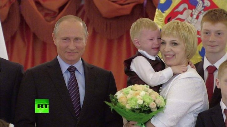 3 yaşlı oğlan Putini pərt etdi 