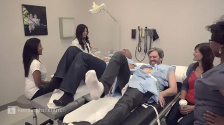 İNANILMAZ OLAY: Doğuş sancısı çəkən kişinin halı pisləşdi