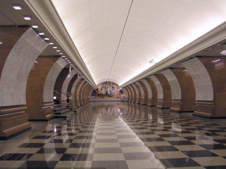 Bakının bu metro stansiyası bağlanır – Bir illik