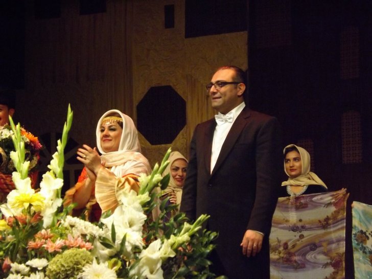 Musiqili Teatrda iki gün bayram ovqatı