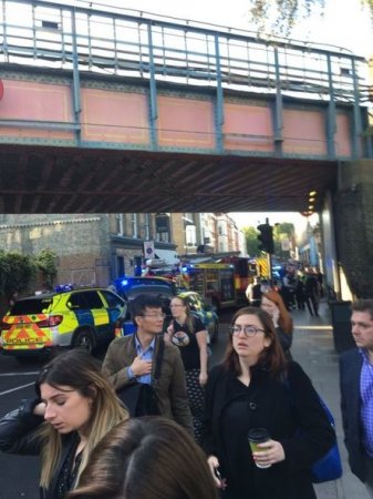 London metrosunda partlayış baş verib - 