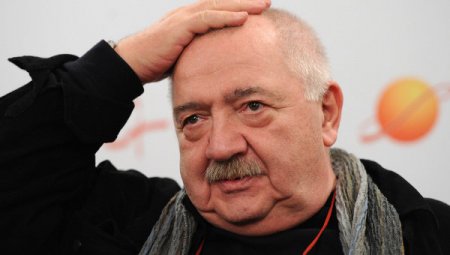 Gürcü rejissor: “Stalini partiyaya babama görə keçiriblər”
