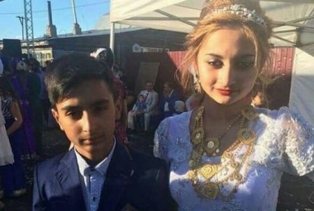 Yevlaxda qaraçı toyu müzakirələrə səbəb oldu - 