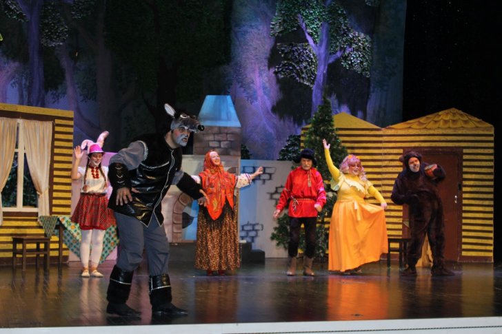 Musiqili Teatrda “Qoğalın Yeni İl macərası” 