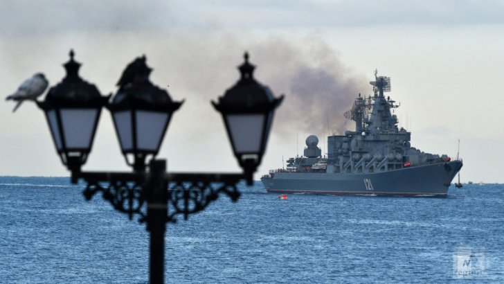 Rusiya Qara dəniz donanmasının raket kreyseri “Moskva” batırıldı