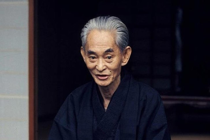Yasunari Kavabata. Ağ at - HEKAYƏ
