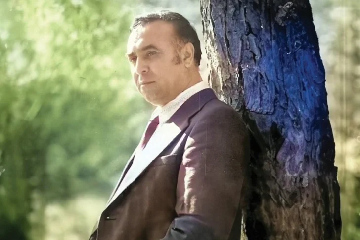 İsi Məlikzadə. Qatarda - HEKAYƏ