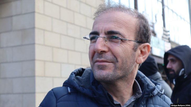 Məhkəmə Şəmşad Ağaya anasının dəfnində iştiraka icazə verib