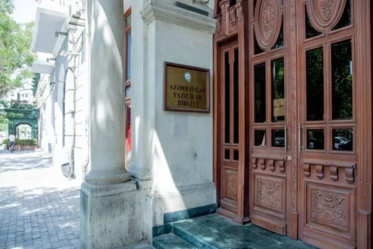 Kimlər Azərbaycan Yazıçılar Birliyinin sıralarından xaric edilib? - AYB-dən AÇIQLAMA