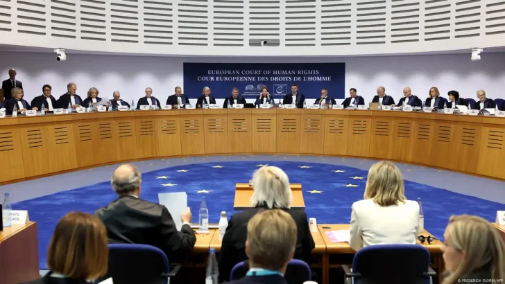 AİHM Azərbaycandan çıxışına qadağa qoyulan 16 nəfərlə bağlı hökumətə suallar ünvanlayıb