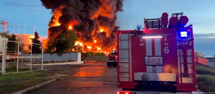 Tramp-Putin danışığından saatlar sonra Ukrayna dronları Uralı vurdu