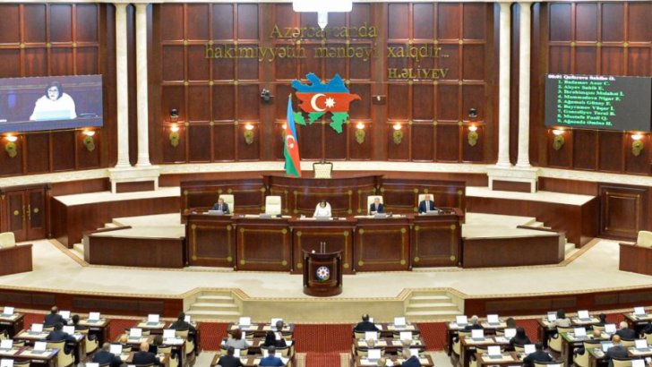 Əxlaqsız ifadələrə yer verən saytlara giriş bloklanacaq